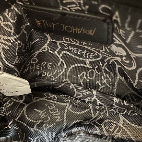 Betsey Johnson Betsey Johnson mini purse - Picture 4 of 6